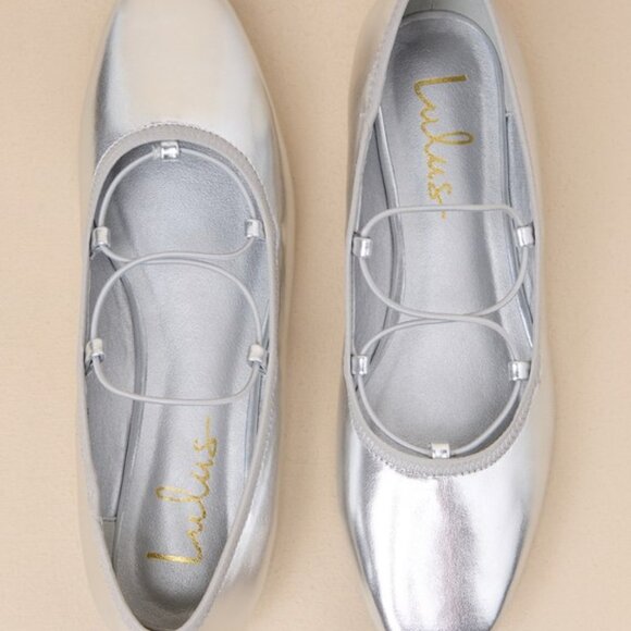 Lainny Silver Strappy Ballet Flats/NIB/Size 8 - Picture 3 of 12